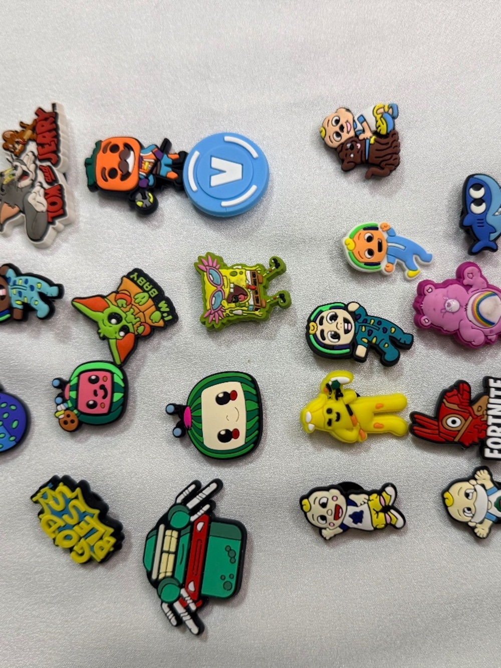 Lot of 19 Cartoon & Character PVC Shoe Charms / Pins – Mixed Characters